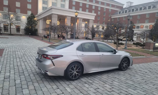 Toyota Camry 2021
