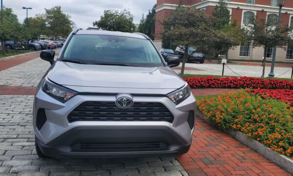 Toyota RAV4 2020 - Image 9