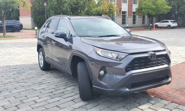 Toyota RAV4 2021