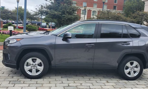 Toyota RAV4 2021 - Image 7