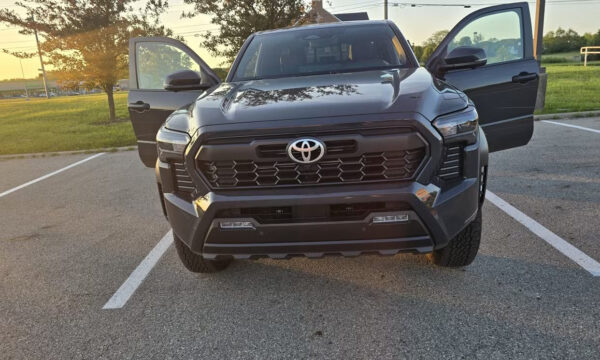 Toyota Tacoma 2025 - Image 9