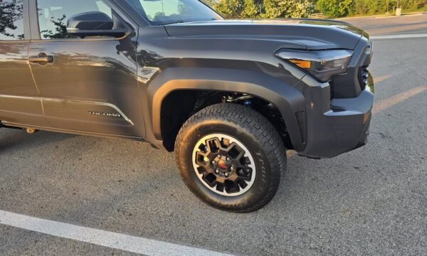 Toyota Tacoma 2025 - Image 12